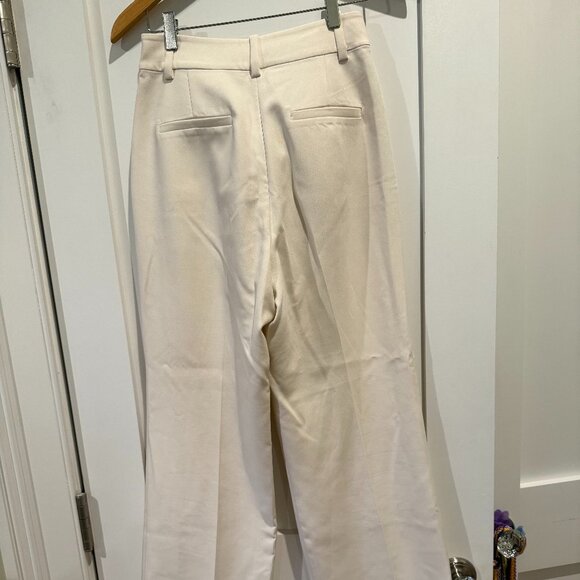 Favorite Daughter The Favorite Pant Shortie - Picture 5 of 5